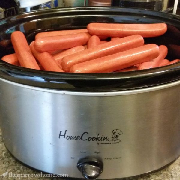 Need to make hot dogs for a crowd? Use the crock pot! The Sparrow's Home