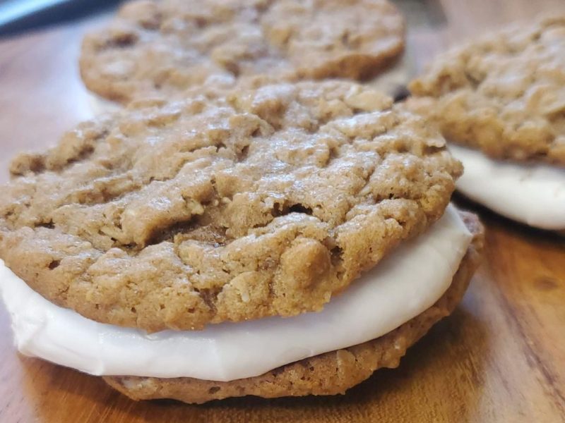 Oatmeal creme pie sandwich cookies: Tastes like sweet, gooey, nostalgia