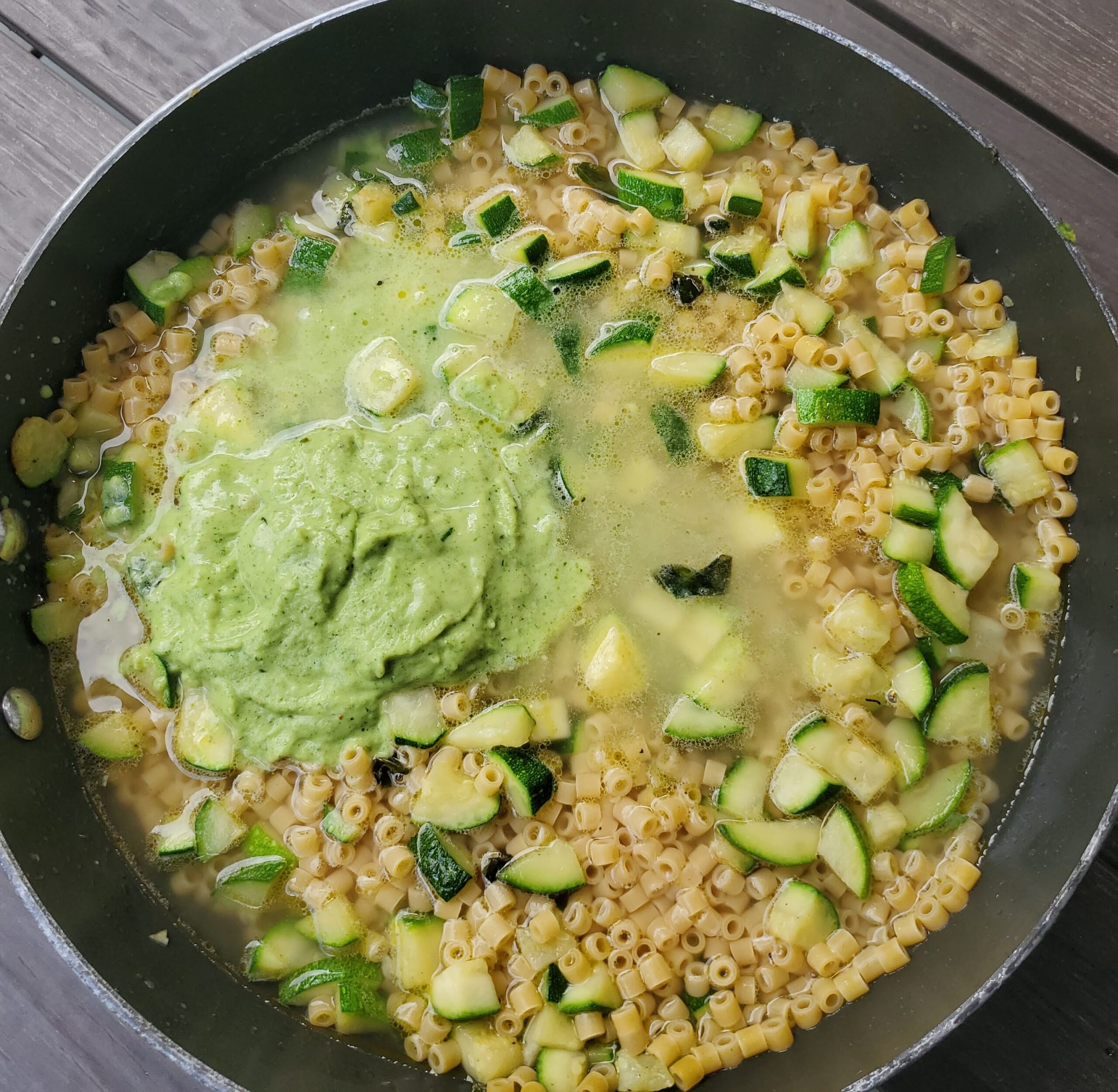 Zucchini Pasta: Quick, Cheesy, Fresh and Really Yummy